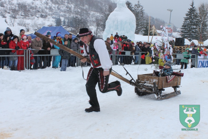 Preteky gazdovských koní-109