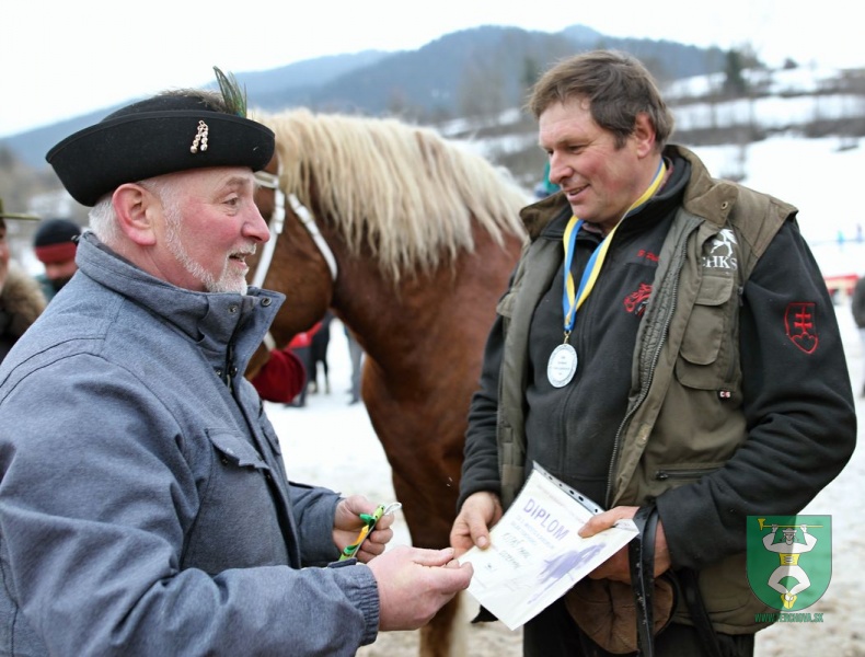 Preteky gazdovských koní 2019-374